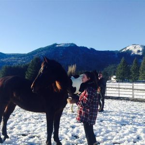 Meet your Posher, Olivia